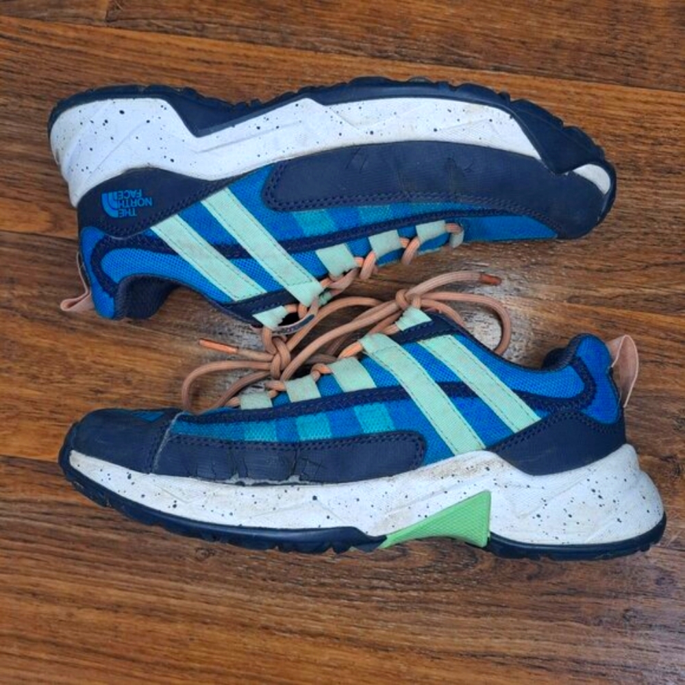 The North Face Trail Escape Crest Hiking Shoes Sneakers Gorpcore Utility 5.5 - Picture 3 of 9